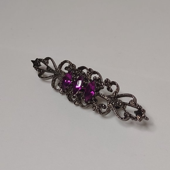 Cool Little Dark Brooch With Purple Plastic Stones - Picture 3 of 8